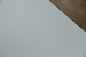 中古　美品　スイス　USMハラー(USM Haller)　ホームオフィスにもおすすめなスッキリとしたデザインのテーブル　定価約14万6千円相当　(R-085246)