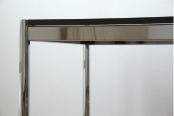 中古　美品　スイス　USMハラー(USM Haller)　ホームオフィスにもおすすめなスッキリとしたデザインのテーブル　定価約14万6千円相当　(R-085246)