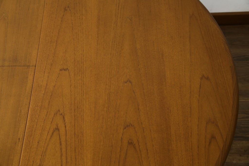 イギリスヴィンテージ　G-PLAN(ジープラン)　Fresco(フレスコ)　洗練された佇まいが魅力のエクステンションテーブル　(R-085247)