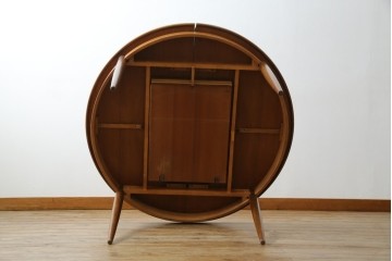 イギリスヴィンテージ　G-PLAN(ジープラン)　Fresco(フレスコ)　洗練された佇まいが魅力のエクステンションテーブル　(R-085247)