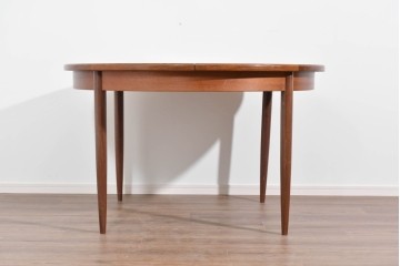 イギリスヴィンテージ　G-PLAN(ジープラン)　洗練された佇まいが魅力のエクステンションテーブル　(R-085247)