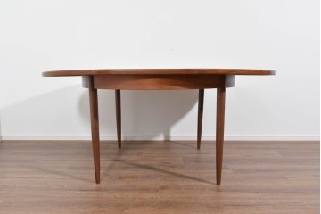 イギリスヴィンテージ　G-PLAN(ジープラン)　洗練された佇まいが魅力のエクステンションテーブル　(R-085247)