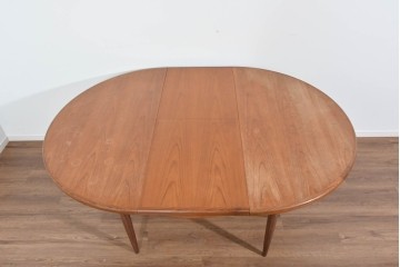 イギリスヴィンテージ　G-PLAN(ジープラン)　洗練された佇まいが魅力のエクステンションテーブル　(R-085247)