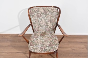 イギリスヴィンテージ　ERCOL(アーコール)　ゆったりと楽しむおうち時間におすすめの1人掛けソファ　(R-085248)