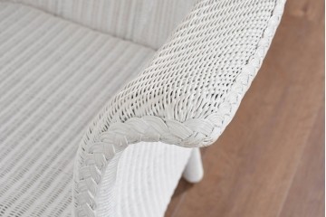 中古　美品　アンティーク家具ショップHandleオリジナル　Lusty's Japan LTD.　LLOYD LOOM(ロイドルーム)　Dessert(デザート)　背もたれの編み模様がアクセントのアームチェア　定価約13万3千円相当　(R-085249)