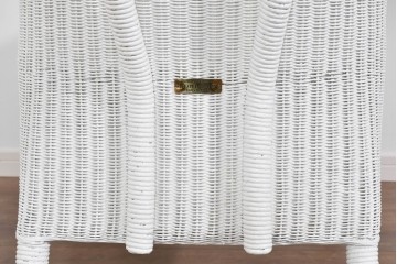 中古　美品　アンティーク家具ショップHandleオリジナル　Lusty's Japan LTD.　LLOYD LOOM(ロイドルーム)　Dessert(デザート)　背もたれの編み模様がアクセントのアームチェア　定価約13万3千円相当　(R-085249)