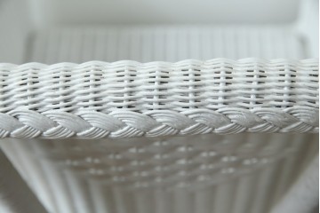 中古　美品　アンティーク家具ショップHandleオリジナル　Lusty's Japan LTD.　LLOYD LOOM(ロイドルーム)　Dessert(デザート)　背もたれの編み模様がアクセントのアームチェア　定価約13万3千円　(R-085249)