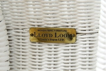 中古　美品　アンティーク家具ショップHandleオリジナル　Lusty's Japan LTD.　LLOYD LOOM(ロイドルーム)　Dessert(デザート)　背もたれの編み模様がアクセントのアームチェア　定価約13万3千円　(R-085249)