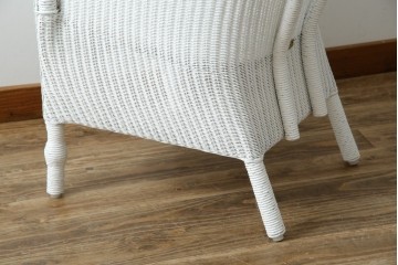 中古　美品　アンティーク家具ショップHandleオリジナル　Lusty's Japan LTD.　LLOYD LOOM(ロイドルーム)　Dessert(デザート)　背もたれの編み模様がアクセントのアームチェア　定価約13万3千円　(R-085249)