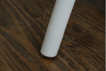 中古　美品　アンティーク家具ショップHandleオリジナル　Lusty's Japan LTD.　LLOYD LOOM(ロイドルーム)　Dinner(ディナー)　優しい白色の編み込みが魅力のアームチェア　定価約13万円　(R-085250)