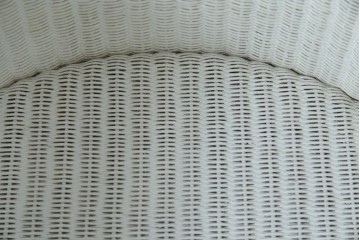 中古　美品　アンティーク家具ショップHandleオリジナル　Lusty's Japan LTD.　LLOYD LOOM(ロイドルーム)　Dinner(ディナー)　優しい白色の編み込みが魅力のアームチェア　定価約13万円　(R-085250)