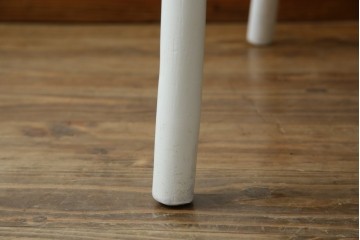 中古　美品　アンティーク家具ショップHandleオリジナル　Lusty's Japan LTD.　LLOYD LOOM(ロイドルーム)　Dinner(ディナー)　優しい白色の編み込みが魅力のアームチェア　定価約13万円　(R-085250)