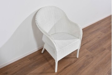 中古　美品　アンティーク家具ショップHandleオリジナル　Lusty's Japan LTD.　LLOYD LOOM(ロイドルーム)　Dinner(ディナー)　優しい白色の編み込みが魅力のアームチェア　定価約13万円相当　(R-085250)