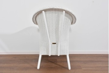 中古　美品　アンティーク家具ショップHandleオリジナル　Lusty's Japan LTD.　LLOYD LOOM(ロイドルーム)　Dinner(ディナー)　優しい白色の編み込みが魅力のアームチェア　定価約13万円相当　(R-085250)