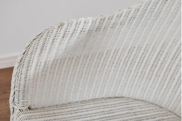 中古　美品　アンティーク家具ショップHandleオリジナル　Lusty's Japan LTD.　LLOYD LOOM(ロイドルーム)　Dinner(ディナー)　優しい白色の編み込みが魅力のアームチェア　定価約13万円相当　(R-085250)