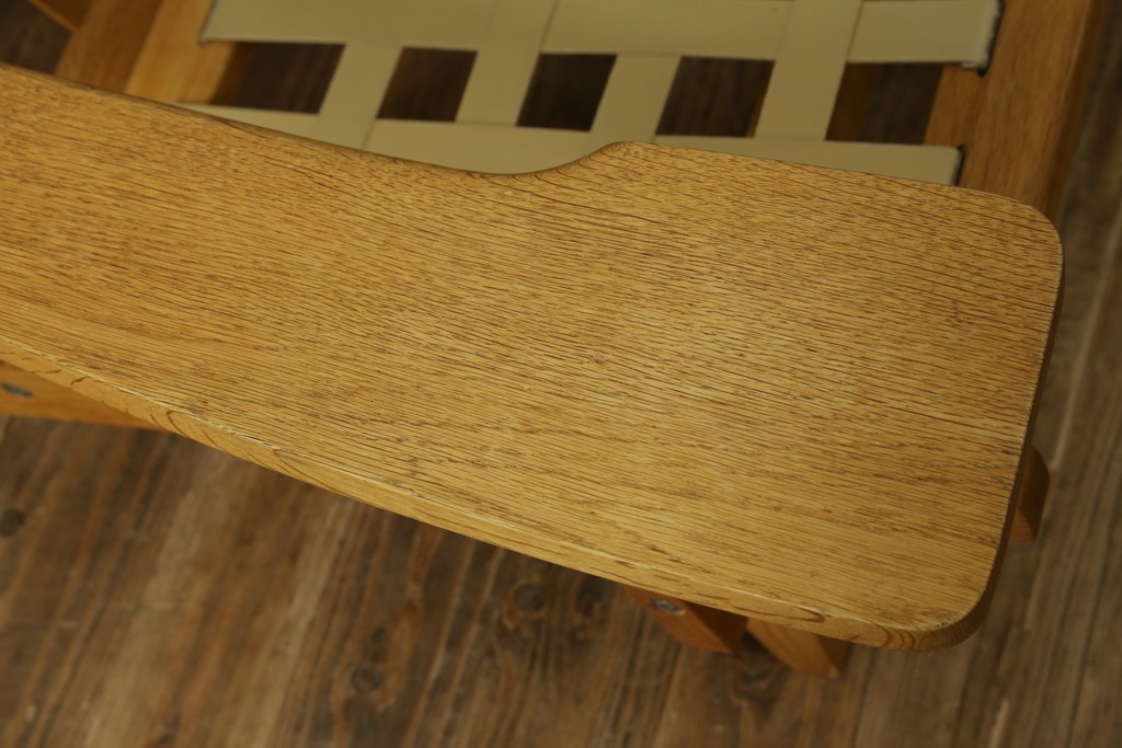 デンマーク家具　GETAMA(ゲタマ)　Hans J Wegner(ハンス・J・ウェグナー)　GE375　オーク材　美しい木肌と端正なフォルムのハイバックチェア　(R-085251)
