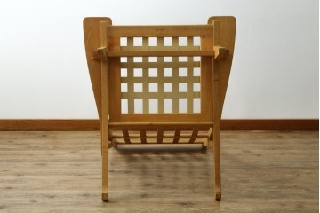 デンマーク家具　GETAMA(ゲタマ)　Hans J Wegner(ハンス・J・ウェグナー)　GE375　オーク材　美しい木肌と端正なフォルムのハイバックチェア　(R-085251)