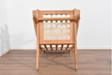 デンマーク家具　GETAMA(ゲタマ)　Hans J Wegner(ハンス・J・ウェグナー)　GE375　オーク材　美しい木肌と端正なフォルムのハイバックチェア　(R-085251)