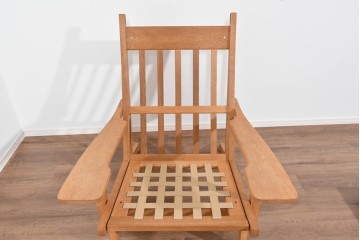 デンマーク家具　GETAMA(ゲタマ)　Hans J Wegner(ハンス・J・ウェグナー)　GE375　オーク材　美しい木肌と端正なフォルムのハイバックチェア　(R-085251)