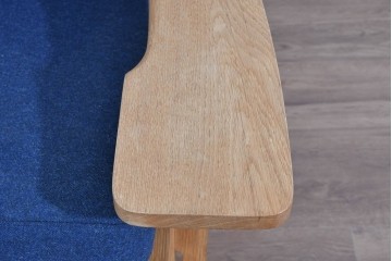 デンマーク家具　GETAMA(ゲタマ)　Hans J Wegner(ハンス・J・ウェグナー)　GE375　オーク材　美しい木肌と端正なフォルムのハイバックチェア　(R-085251)