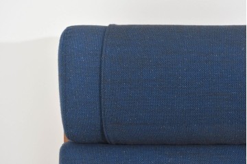 デンマーク家具　GETAMA(ゲタマ)　Hans J Wegner(ハンス・J・ウェグナー)　GE375　オーク材　美しい木肌と端正なフォルムのハイバックチェア　(R-085251)