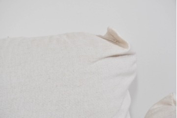 中古　arflex(アルフレックス)　MARENCO(マレンコ)　ふっくらとしたフォルムで座り心地も抜群な麻カバーの1人掛けソファ　(R-085253)