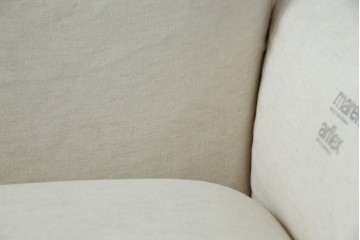 中古　arflex(アルフレックス)　MARENCO(マレンコ)　ふっくらとしたフォルムで座り心地も抜群な麻カバーの1人掛けソファ　(R-085253)