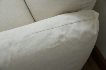 中古　arflex(アルフレックス)　MARENCO(マレンコ)　ふっくらとしたフォルムで座り心地も抜群な麻カバーの1人掛けソファ　(R-085253)