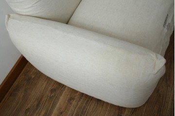 中古　arflex(アルフレックス)　MARENCO(マレンコ)　ふっくらとしたフォルムで座り心地も抜群な麻カバーの1人掛けソファ　(R-085253)