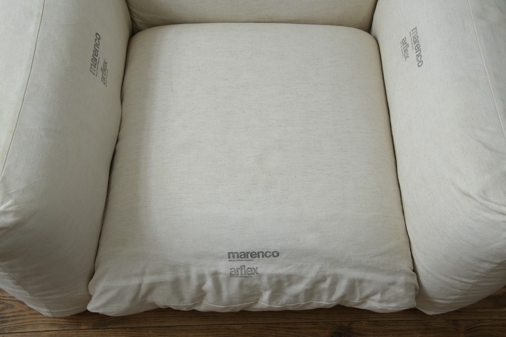 中古　arflex(アルフレックス)　MARENCO(マレンコ)　ふっくらとしたフォルムで座り心地も抜群な麻カバーの1人掛けソファ　(R-085253)