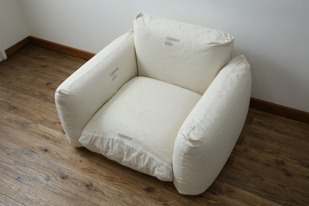 中古　arflex(アルフレックス)　MARENCO(マレンコ)　ふっくらとしたフォルムで座り心地も抜群な麻カバーの1人掛けソファ　(R-085253)