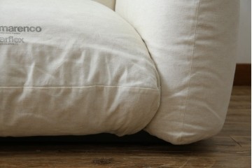 中古　arflex(アルフレックス)　MARENCO(マレンコ)　ふっくらとしたフォルムで座り心地も抜群な麻カバーの1人掛けソファ　(R-085253)