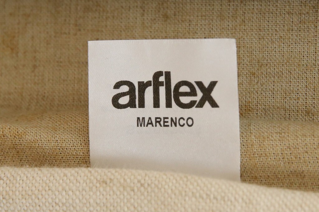 中古　arflex(アルフレックス)　MARENCO(マレンコ)　ふっくらとしたフォルムで座り心地も抜群な麻カバーの1人掛けソファ　(R-085253)