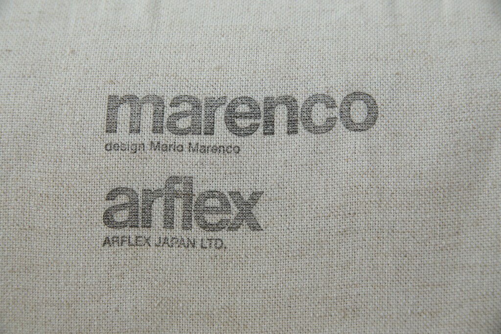 中古　arflex(アルフレックス)　MARENCO(マレンコ)　ふっくらとしたフォルムで座り心地も抜群な麻カバーの1人掛けソファ　(R-085253)