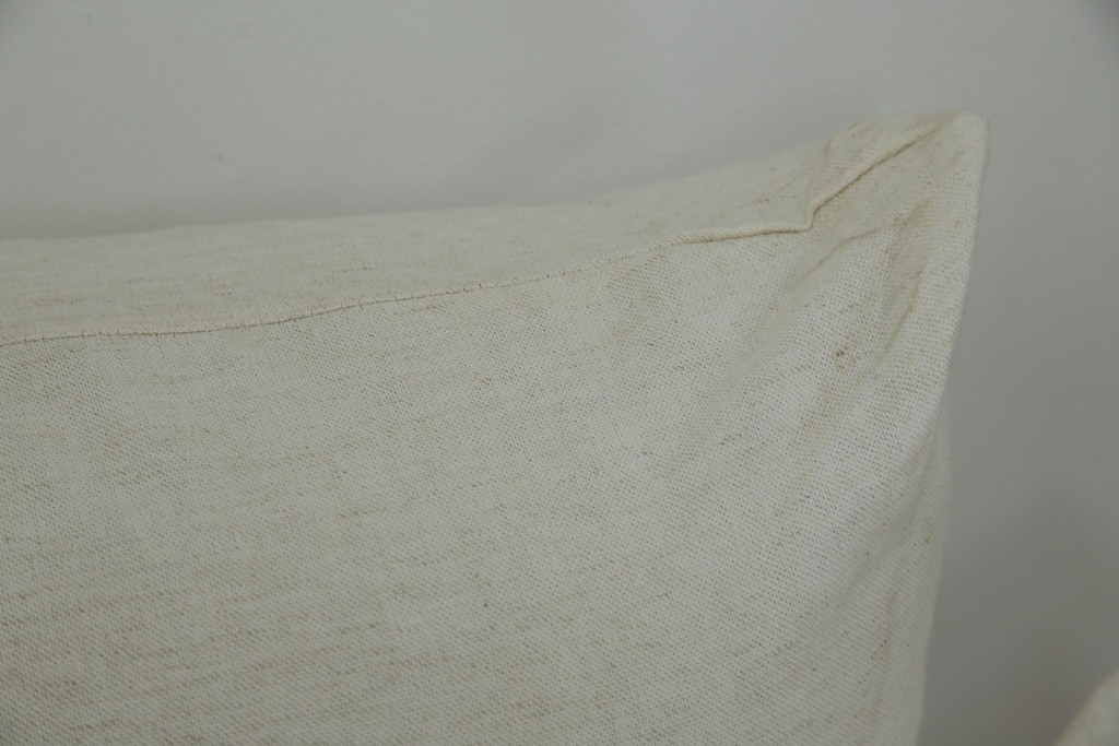 中古　arflex(アルフレックス)　MARENCO(マレンコ)　ふっくらとしたフォルムで座り心地も抜群な麻カバーの3人掛けソファ　定価約80万円　(R-085254)