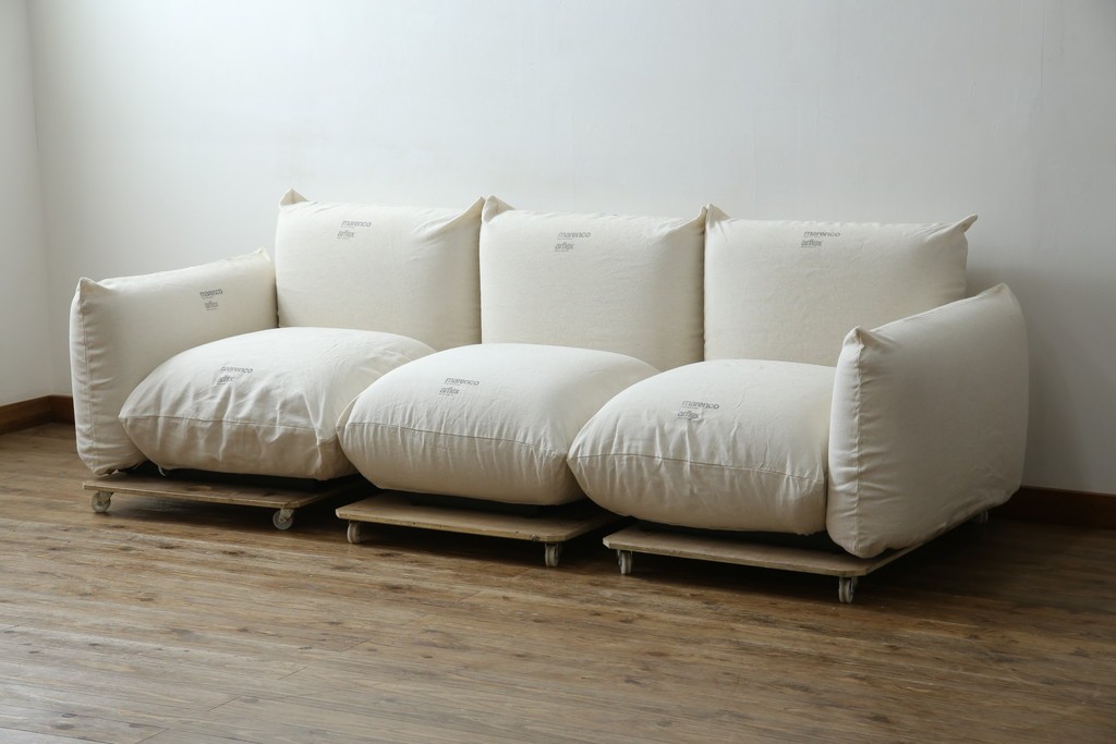 中古　arflex(アルフレックス)　MARENCO(マレンコ)　ふっくらとしたフォルムで座り心地も抜群な麻カバーの3人掛けソファ　定価約80万円　(R-085254)