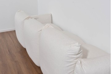 中古　arflex(アルフレックス)　MARENCO(マレンコ)　ふっくらとしたフォルムで座り心地も抜群な麻カバーの三人掛けソファ　定価約80万円相当　(R-085254)