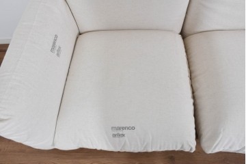 中古　arflex(アルフレックス)　MARENCO(マレンコ)　ふっくらとしたフォルムで座り心地も抜群な麻カバーの三人掛けソファ　定価約80万円相当　(R-085254)