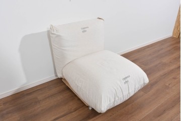 中古　arflex(アルフレックス)　MARENCO(マレンコ)　ふっくらとしたフォルムで座り心地も抜群な麻カバーの三人掛けソファ　定価約80万円相当　(R-085254)