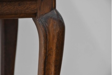 ベルギーヴィンテージ　オーク材　曲線的なフォルムがかわいらしい猫脚の片袖デスク　(R-085255)