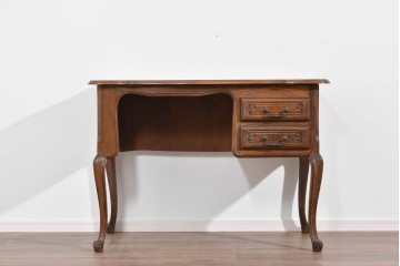 ベルギーヴィンテージ　オーク材　曲線デザインが優雅な猫脚デスク　(R-085255)