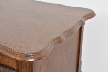 ベルギーヴィンテージ　オーク材　曲線デザインが優雅な猫脚デスク　(R-085255)