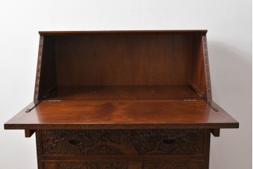 中古　軽井沢彫り　人気の桜柄　立体的に浮き出るような彫刻が見事なライティングビューロー　(R-085256)