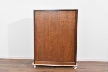 中古　軽井沢彫り　凝った彫刻が美しく和室にも洋室にも合うのが嬉しいライティングビューロー　(R-085256)