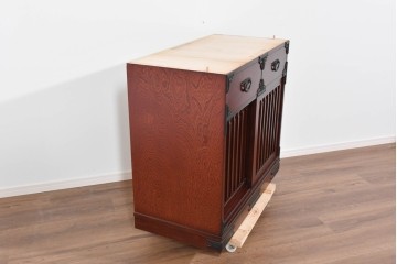 《天板取り付け加工費込み》中古　美品　和の品格感じる佇まいが魅力的な水屋箪笥サイドボード　(R-085262)