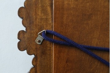 中古　美品　伝統工芸　軽井沢彫り　豪華な桜の立体彫刻が美しい特大鏡　(R-085266)