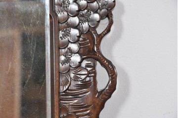 中古　美品　伝統工芸　軽井沢彫り　豪華な桜の立体彫刻が美しい特大鏡　(R-085266)