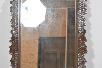 中古　美品　伝統工芸　軽井沢彫り　豪華な桜の立体彫刻が美しい特大鏡　(R-085266)