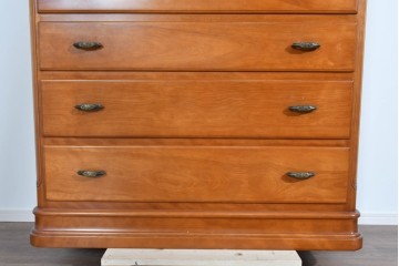 中古　横浜クラシック家具　ダニエル(Daniel)　Etranger(エトランジェ)　内部桐材　E-105　多段構成が魅力のチェスト　(R-085268)