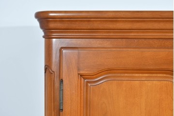 中古　美品　横浜クラシック家具 ダニエル(Daniel)　Etranger(エトランジェ)　E-101　優美なフレーム装飾が映えるワードローブ　定価約140万円相当　(R-085269)